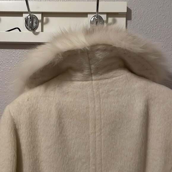 Vintage Winter Wool/Fur Coat - Picture 8 of 11